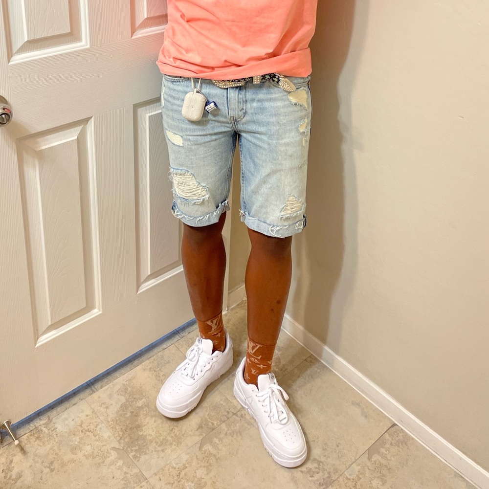 Levi’s Men denim shorts